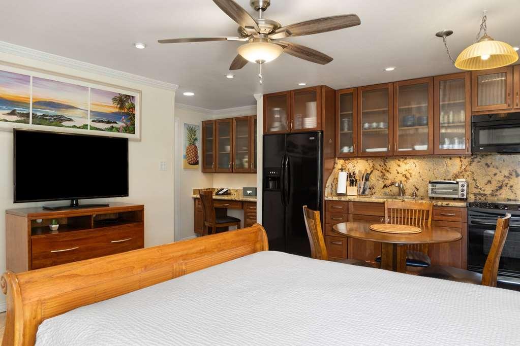 Days Inn By Wyndham Maui Oceanfront Уайлеа Стая снимка
